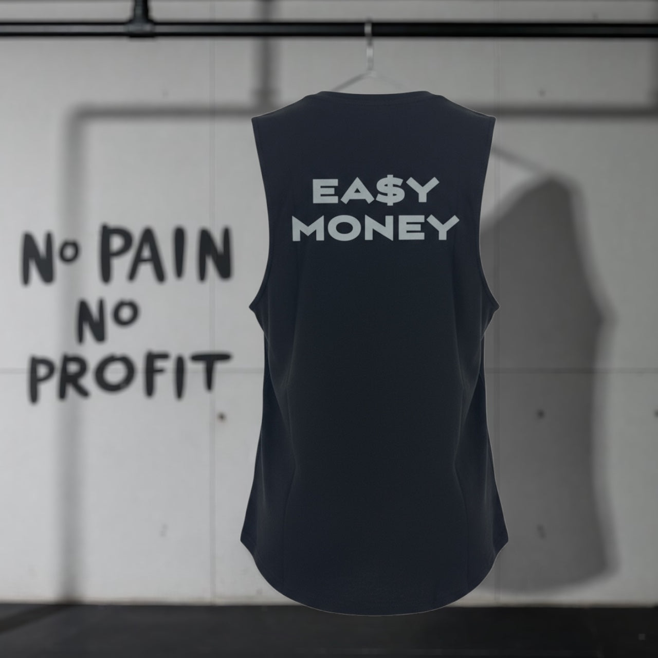 sleeveless muscle tanktop image 1